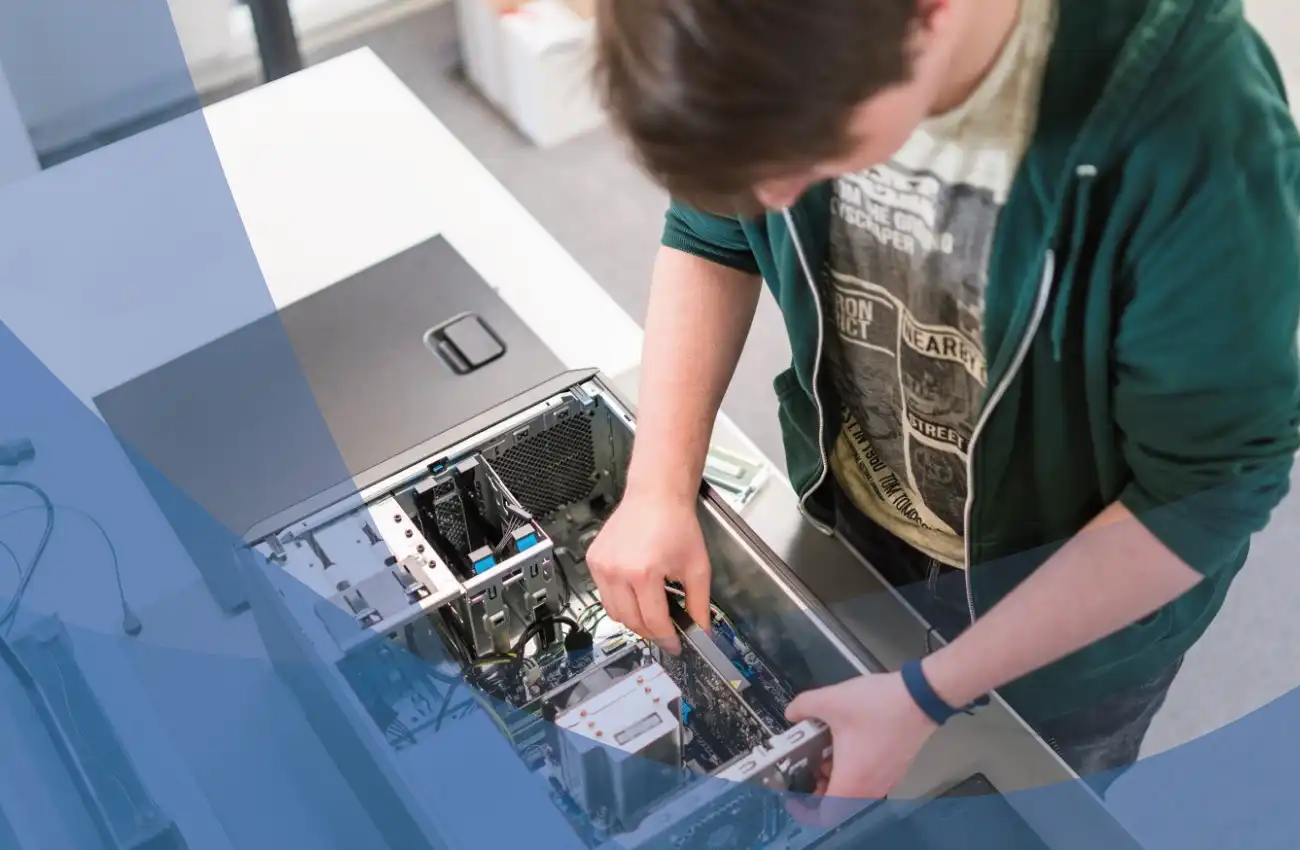 Wykształcenie techniczne a kompetencje przyszłości - dlaczego warto postawić na konkretny fach?